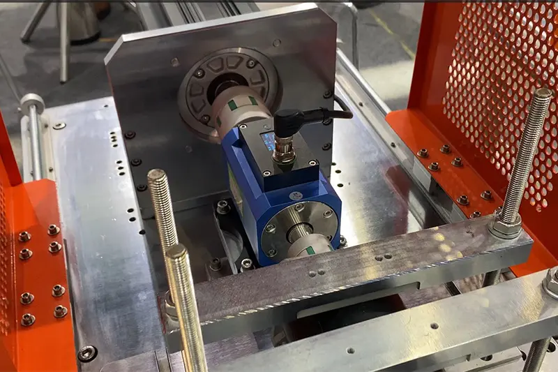 servo motor torque measurement